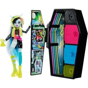 Monster High Skulltimate Secrets Neon Frights Frankie Stein Doll & Accessories